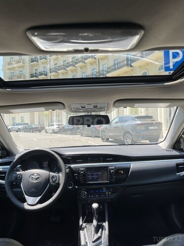 Toyota Corolla-12