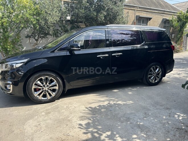 Kia Carnival 2015, 240,000 km - 2.2 l - Bakı