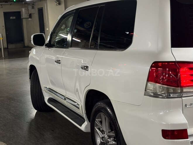Lexus LX 570-5