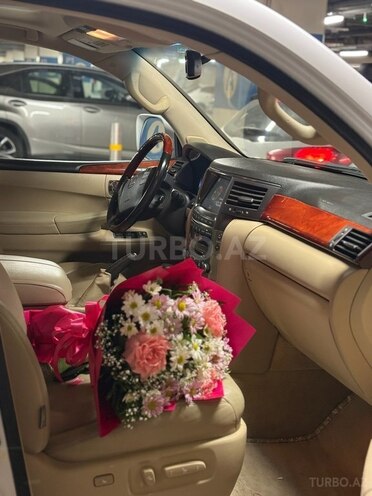 Lexus LX 570-14