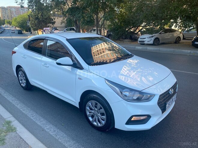 Hyundai Accent 2019, 250,000 km - 1.6 l - Bakı
