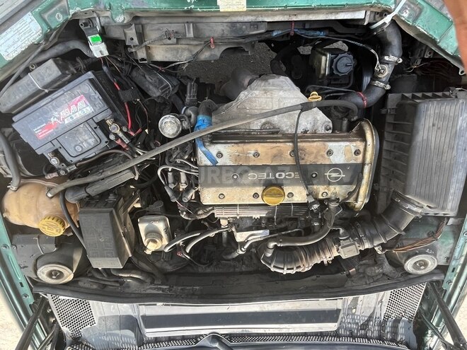 Opel Vectra 1996, 430,260 km - 1.8 l - Bakı