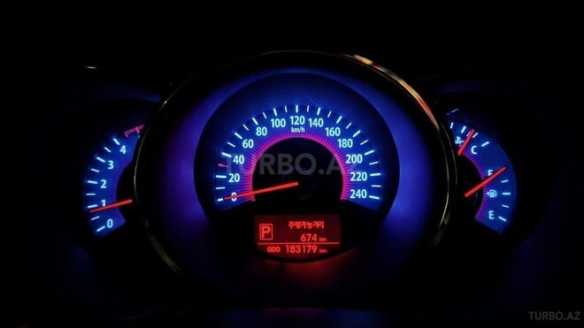 Kia Sorento 2011, 183,150 km - 2.0 l - Bakı