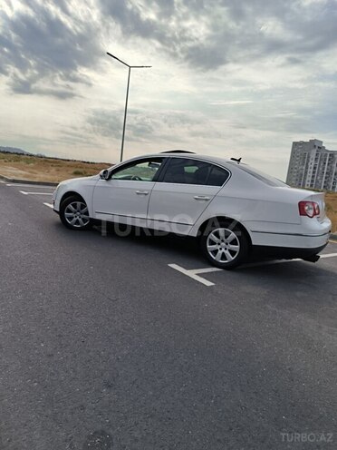Volkswagen Passat 2005, 365,000 km - 2.0 l - Bakı