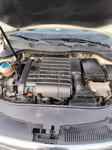 Volkswagen Passat 2005, 365,000 km - 2.0 l - Bakı