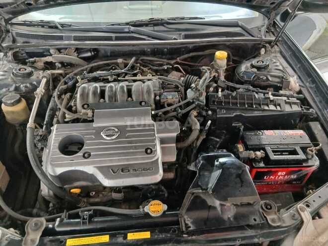 Nissan Maxima-10
