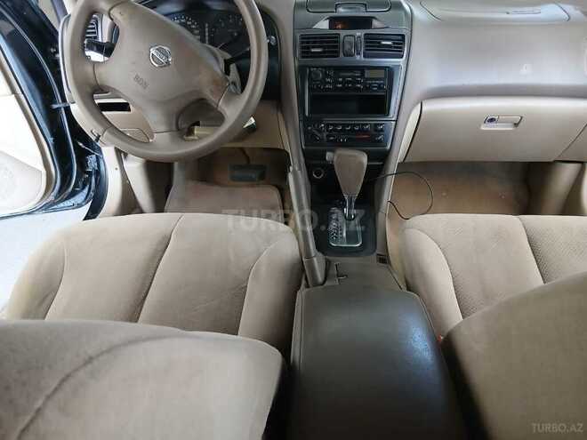 Nissan Maxima-7