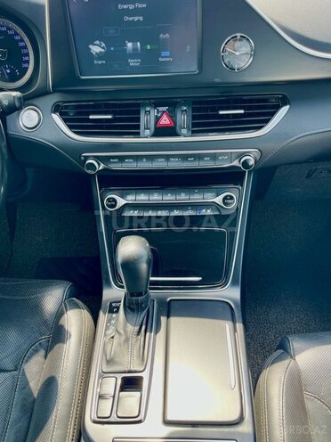 Hyundai Grandeur 2018, 70,000 km - 2.4 л - Bakı