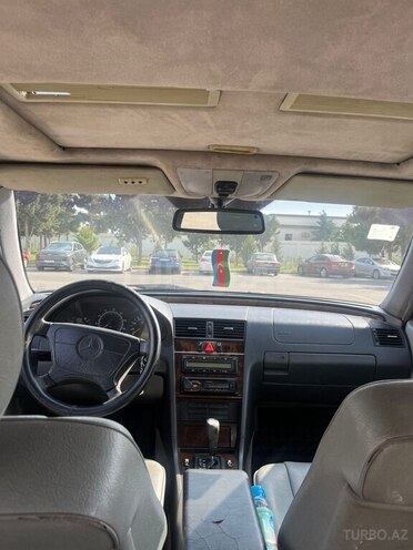 Mercedes C 230 1997, 20,085 km - 2.3 л - Bakı
