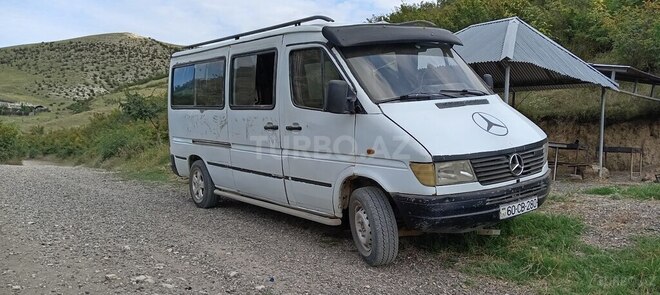 Mercedes Sprinter 208 1999, 280,280 km - 2.5 l - Tovuz