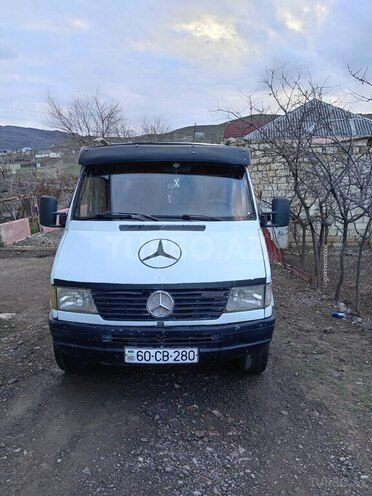 Mercedes Sprinter 208 1999, 280,280 km - 2.5 l - Tovuz