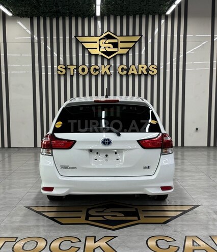 Toyota Corolla Fielder 2016, 95,000 km - 1.5 л - Bakı