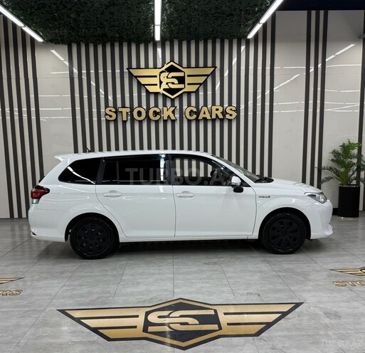 Toyota Corolla Fielder 2016, 95,000 km - 1.5 л - Bakı