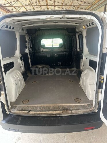 Fiat Doblo 2010, 286,038 km - 1.6 l - Hacıqabul