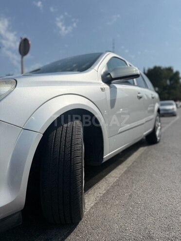 Opel Astra 2009, 310,000 km - 1.3 l - Bakı