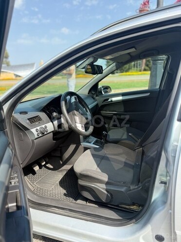 Opel Astra 2009, 310,000 km - 1.3 l - Bakı