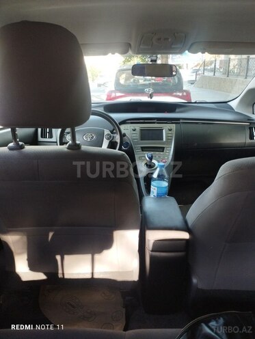 Toyota Prius 2015, 240,141 km - 1.8 л - Bakı