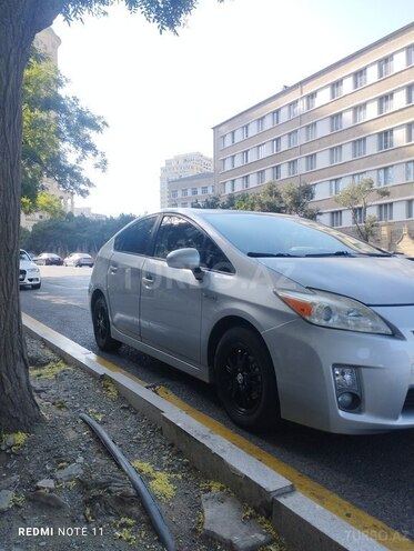 Toyota Prius 2015, 240,141 km - 1.8 л - Bakı
