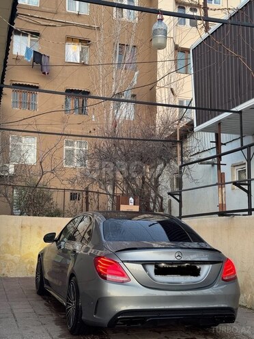 Mercedes C 300-9
