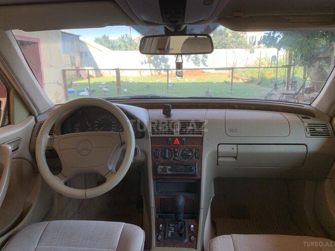 Mercedes C 180 1998, 150,000 km - 1.8 l - Masallı