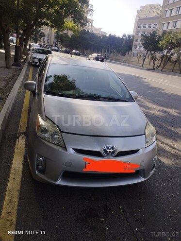 Toyota Prius 2015, 240,141 km - 1.8 л - Bakı