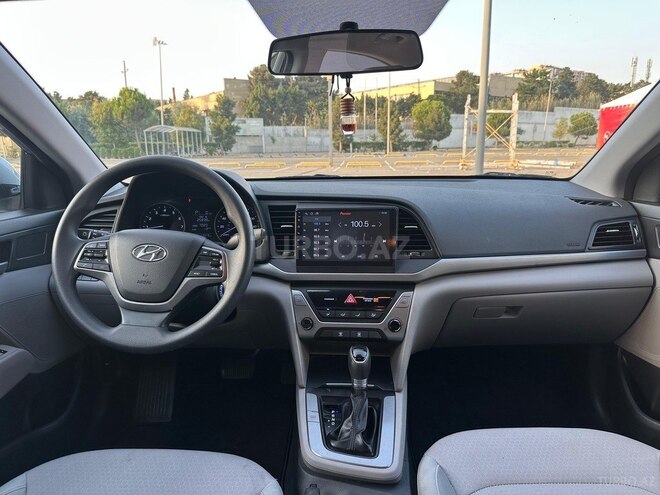 Hyundai Elantra 2016, 110,000 km - 2.0 l - Bakı