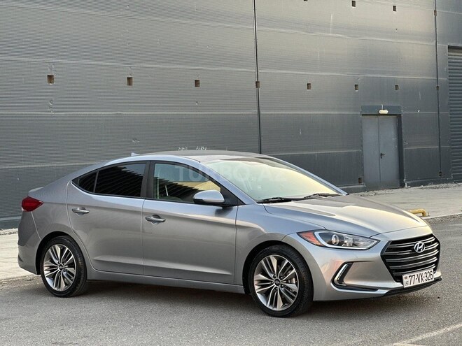 Hyundai Elantra 2016, 110,000 km - 2.0 l - Bakı