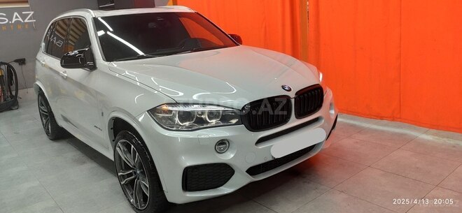 BMW X5 2018, 136,000 km - 2.0 l - Bakı