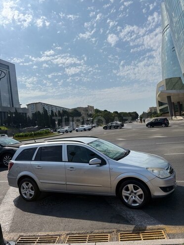 Opel Astra 2009, 310,000 km - 1.3 l - Bakı