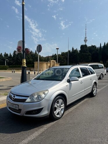 Opel Astra 2009, 310,000 km - 1.3 l - Bakı
