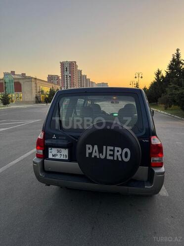 Mitsubishi Pajero 2003, 328,000 km - 3.0 л - Bakı