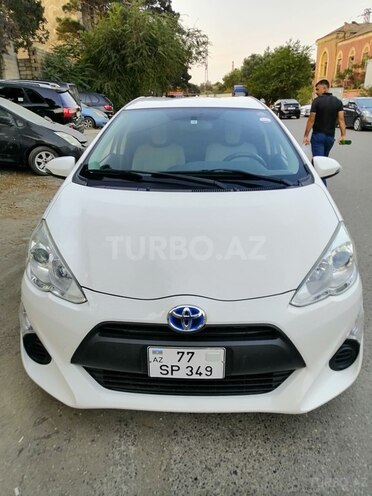 Toyota Aqua 2016, 169,000 km - 1.5 l - Bakı