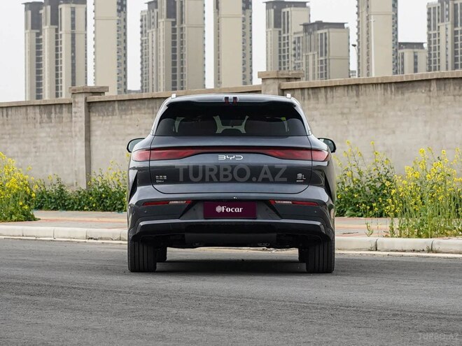 BYD Tang L-5