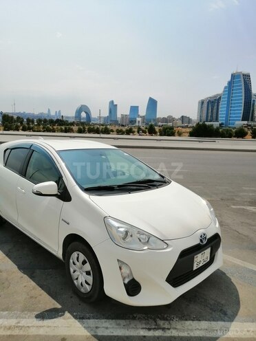 Toyota Aqua 2016, 169,000 km - 1.5 l - Bakı