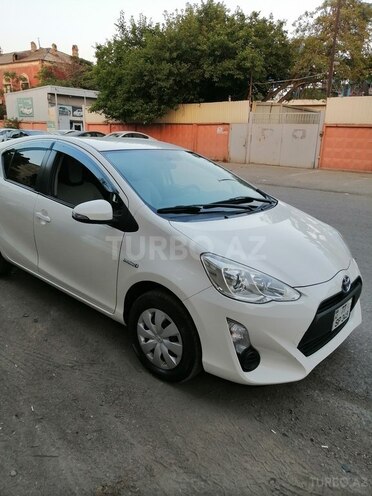 Toyota Aqua 2016, 169,000 km - 1.5 l - Bakı