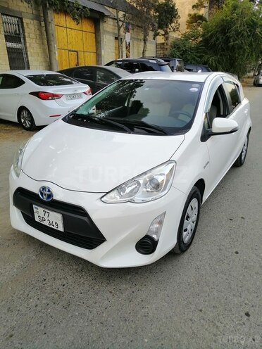 Toyota Aqua 2016, 169,000 km - 1.5 l - Bakı