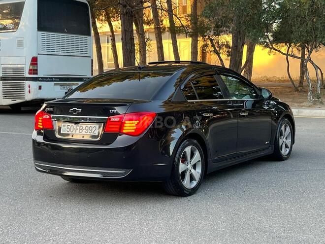 Chevrolet Cruze 2011, 260,000 km - 1.4 л - Sumqayıt