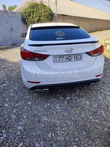 Hyundai Elantra 2014, 233,355 km - 1.8 л - Zərdab