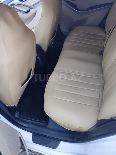 Hyundai Elantra 2014, 233,355 km - 1.8 л - Zərdab