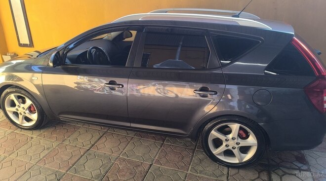 Kia Ceed 2008, 329,770 km - 1.6 л - Bakı