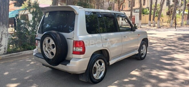 Mitsubishi Pajero io 2000, 234,123 km - 2.0 л - Sumqayıt