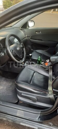 Hyundai i30 2009, 225,000 km - 1.6 l - Gəncə