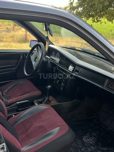 Mercedes 190 1991, 351,652 km - 2.0 l - Naxçıvan