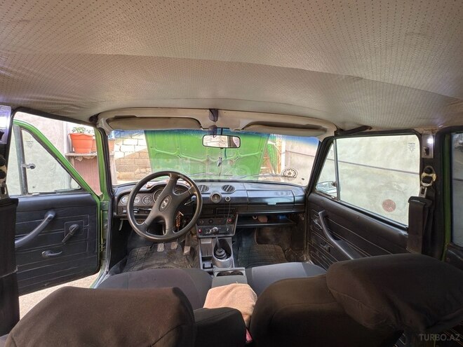 LADA (VAZ) 2106-4