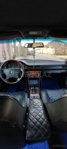 Mercedes E 220 1995, 380,000 km - 2.2 l - Bakı