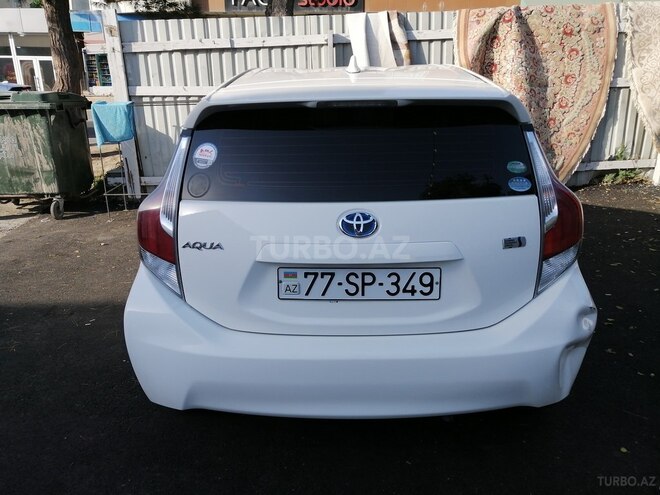 Toyota Aqua 2016, 169,000 km - 1.5 l - Bakı