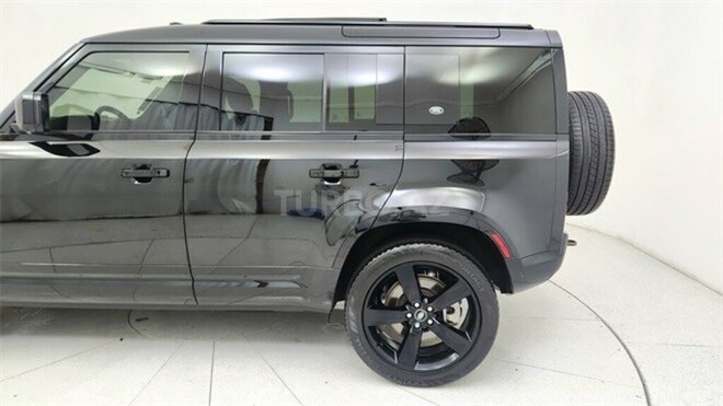 Land Rover Defender 2023, 33,251 km - 3.0 л - Bakı