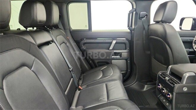 Land Rover Defender 2023, 33,251 km - 3.0 л - Bakı