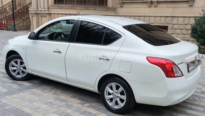 Nissan Sunny 2013, 212,300 km - 1.5 л - Bakı
