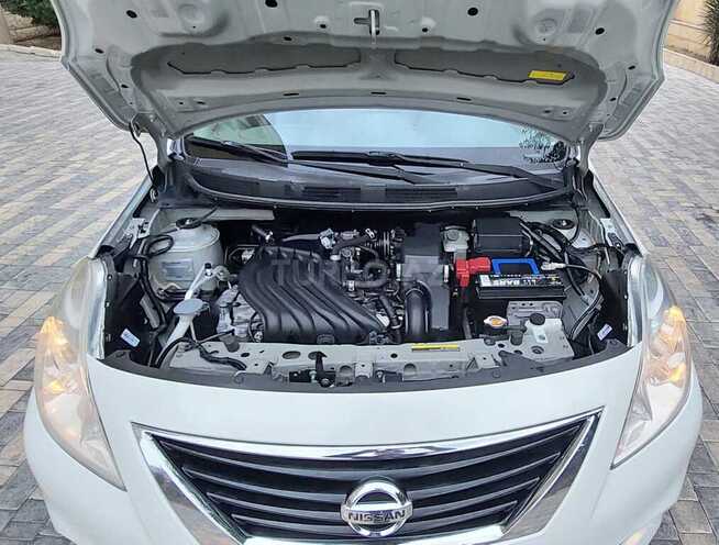 Nissan Sunny 2013, 212,300 km - 1.5 л - Bakı